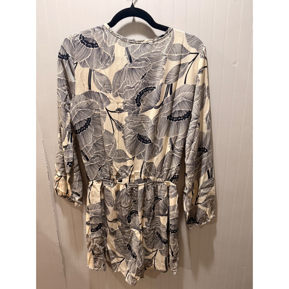 Fraiche by J Womens Floral Leaf Print Long Sleeve Romper Cream Black Size M NWT - Picture 4 of 4